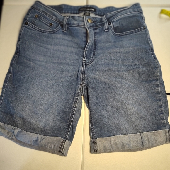 DKNY Blue Denim Women's Shorts #370 - Picture 1 of 4